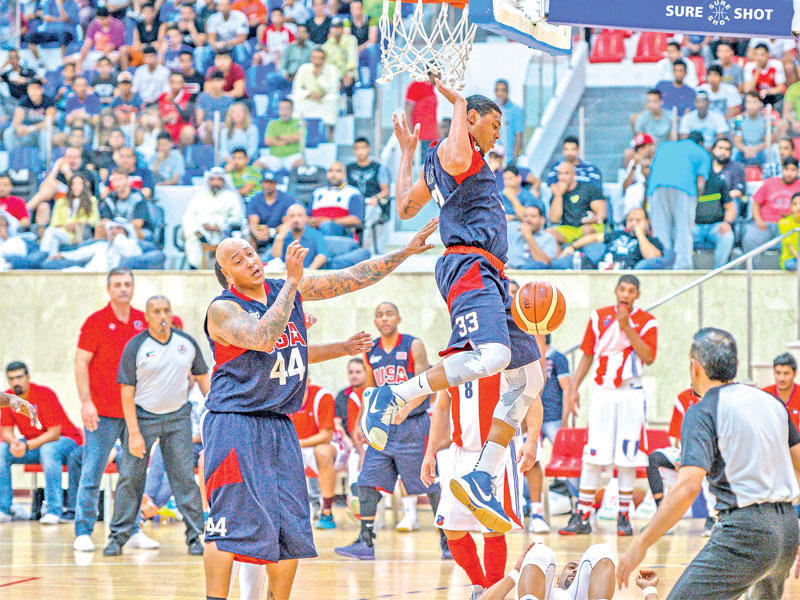 جانب من مباراة الكويت مع الجيش الأميريكي (تصوير رائد قطينه)