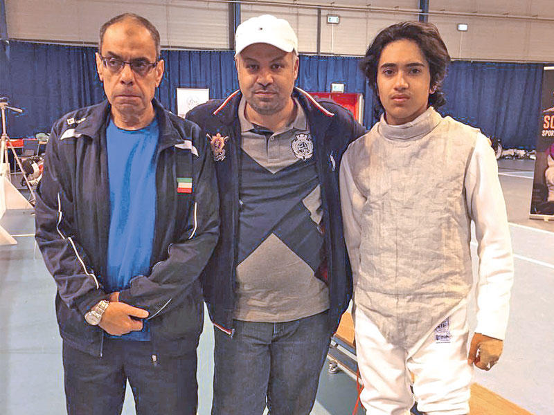 لاعب المنتخب عبدالله الخالدي مع الجهاز الفني