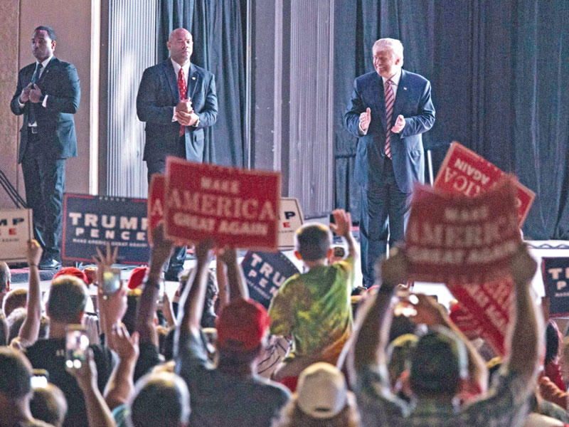 ترامب في فلوريدا أمس الأول    ( أ ف ب)