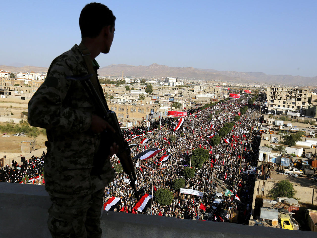 مسيرة حاشدة مؤيدة للحوثيين في صنعاء
