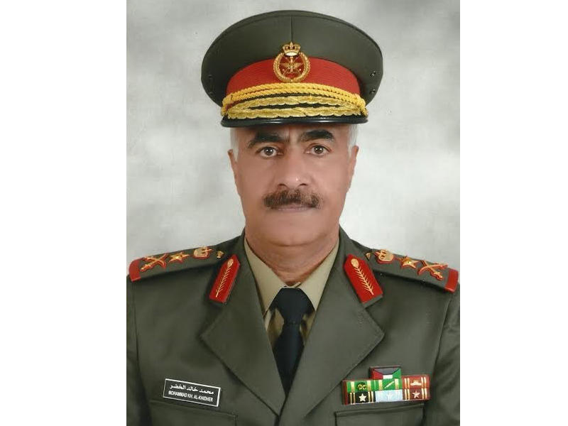 رئيس الأركان العامة للجيش الفريق الركن محمد خالد الخضر