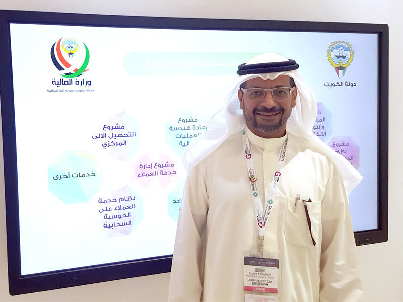 خليفة حمادة خلال مشاركته في «جيتكس 2016»