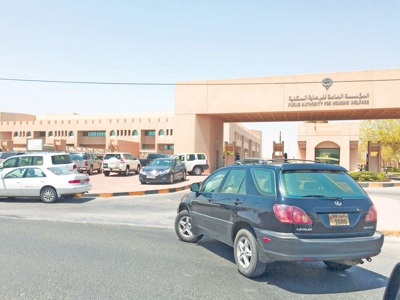 إقبال كبير من المواطنين بعد رفع تاريخ تخصيص المطلاع