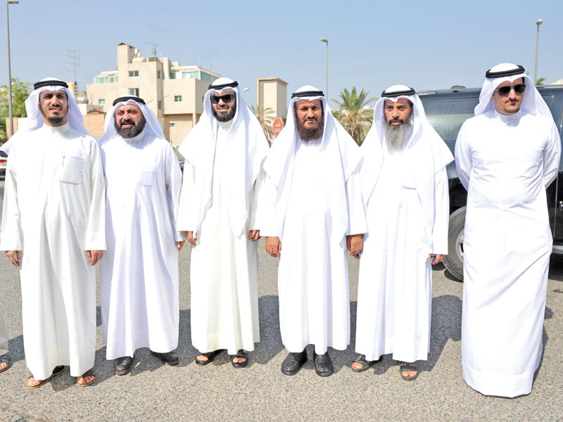 المرداس وهايف والمناور والطبطبائي والداهوم بعد تسجيل ترشحهمt(تصوير عبدالله الخلف)