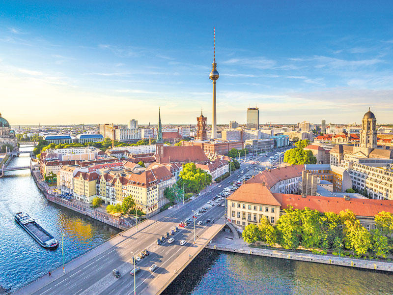 العاصمة برلين  n