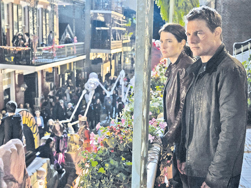 توم كروز في مشهد من الفيلم