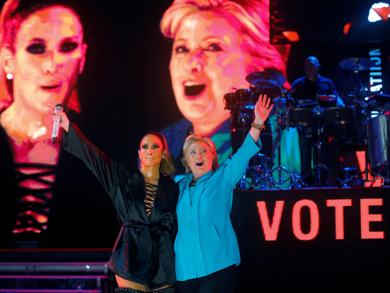 هيلاري كلينتون وجينيفر لوبيز