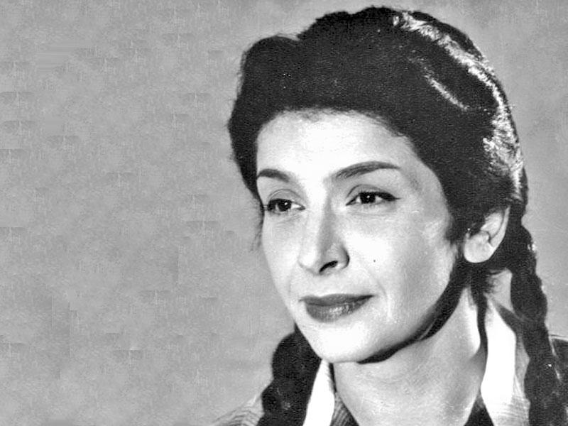 سناء جميل في بداية مشوارها