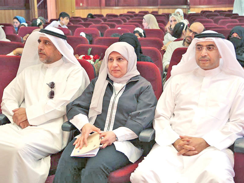 الأثري والوزان خلال حضورهما احتفالية اليونسكو أمسn