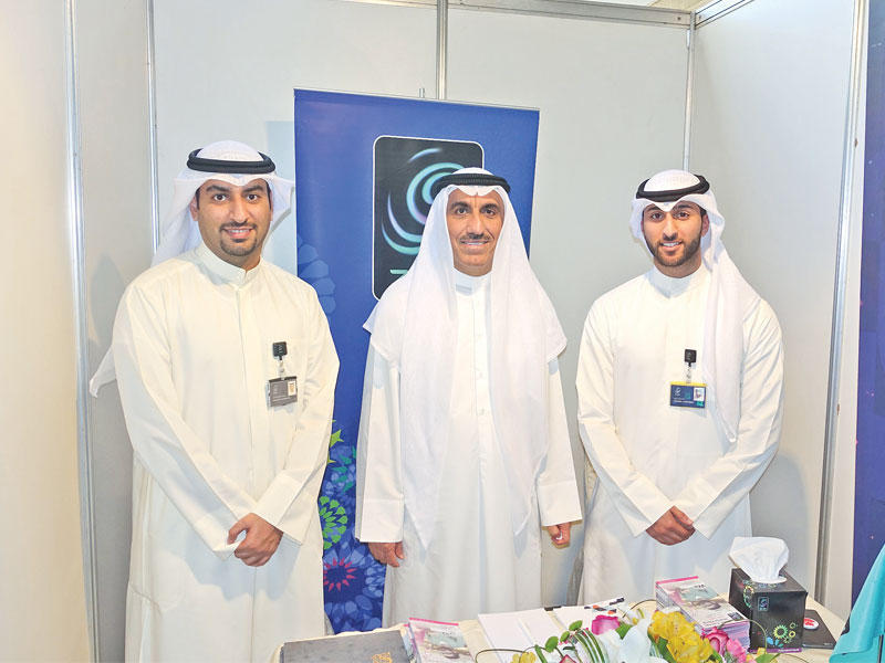 مشاركون في المعرضt