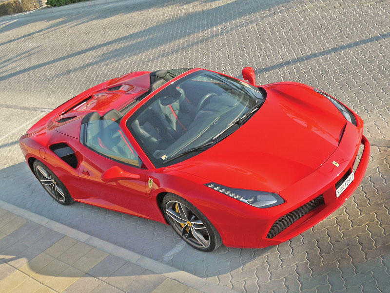 فيراري 488  سبايدر