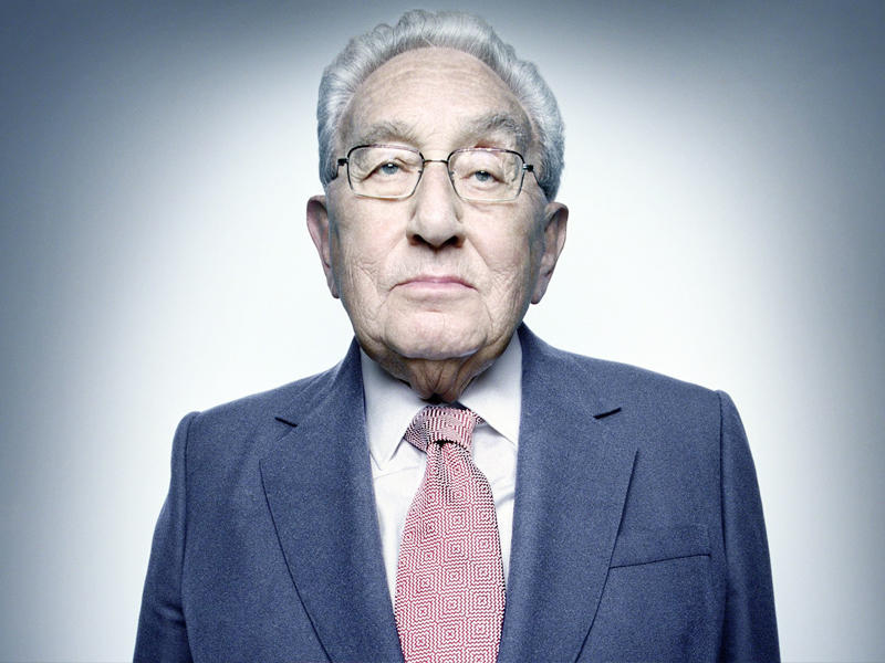 غلاف عدد «ذي أتلانتيك» الذي ضم مقابلة كسينجر