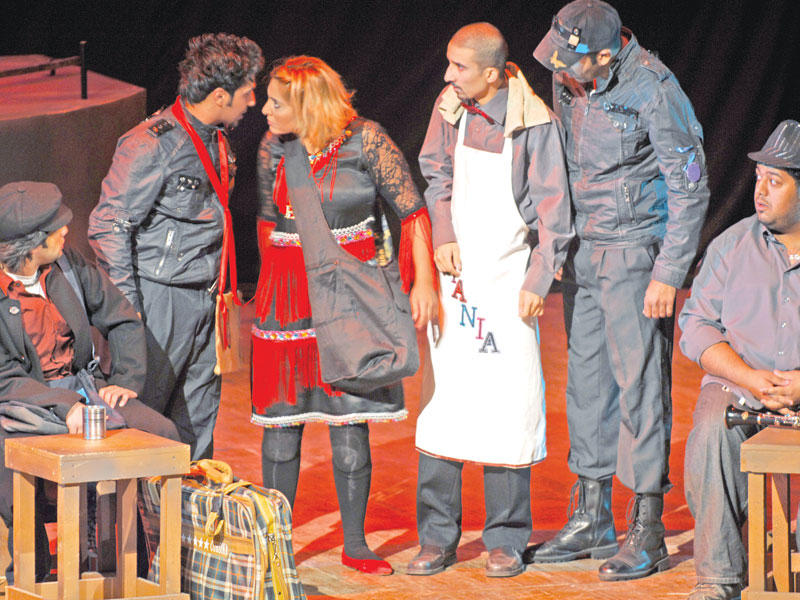 مسرحية «تاتانيا» من تأليف بدر محارب