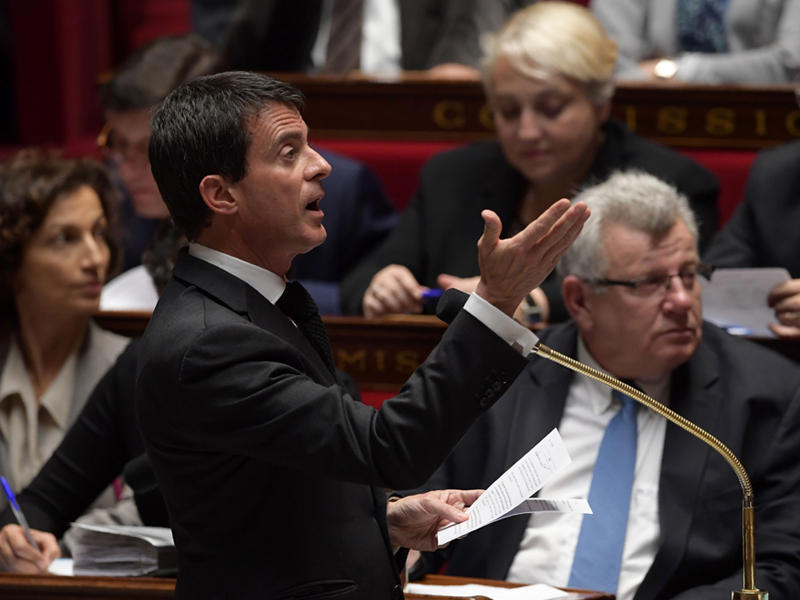 فالس يجيب على اسئلة النواب خلال جلسة الجمعية الوطنية اليوم