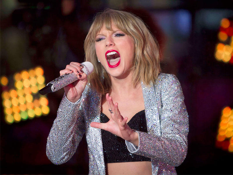 تايلور سويفت