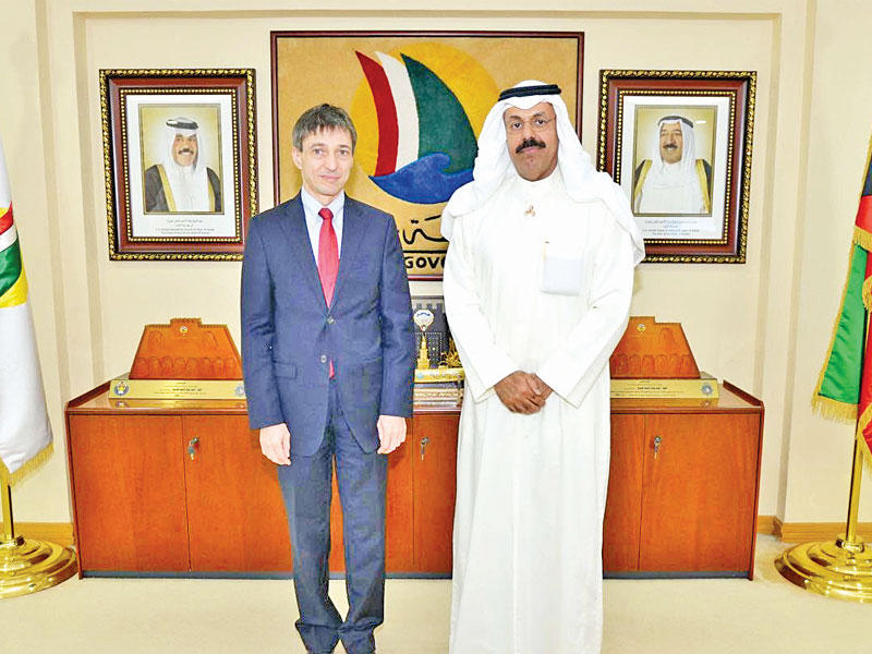 محافظ حولي مستقبلاً سفير النمسا