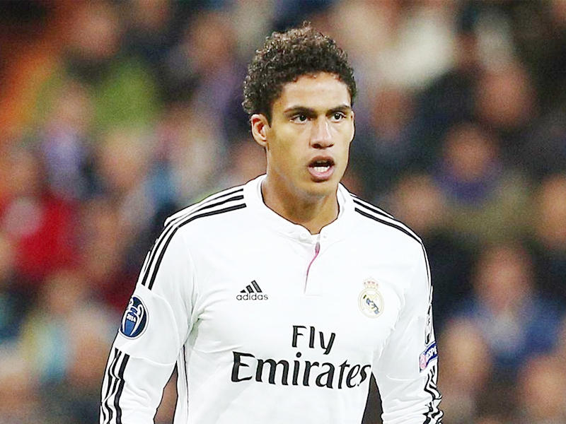  رافائيل فاران لاعب ريال مدريد الفرنسي 