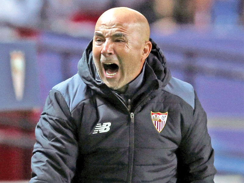  المدير الفني لإشبيلية الإسباني