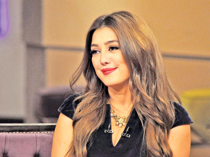 الفنانة السورية كندة علوش