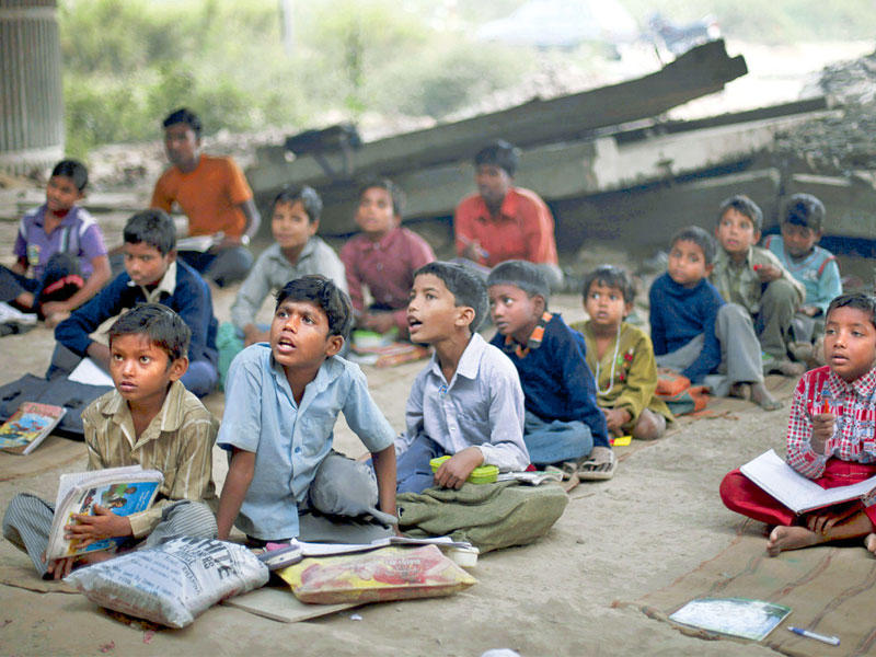 مدرسة للفقراء في الهند