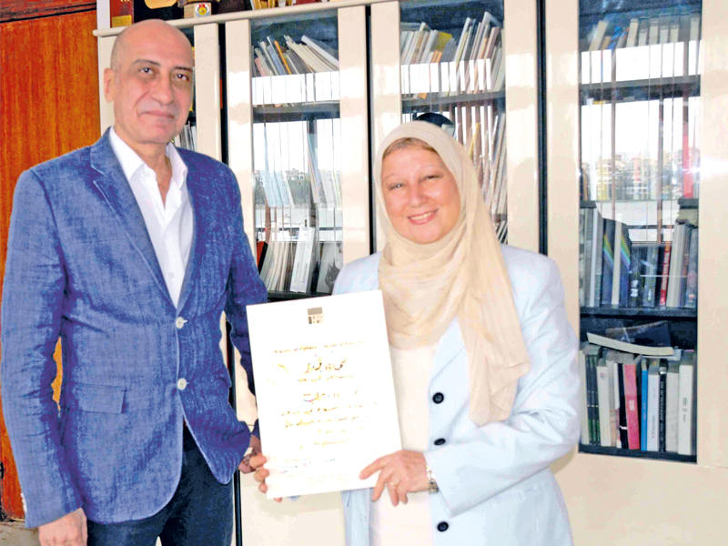 نادية سري مع خالد سرورn