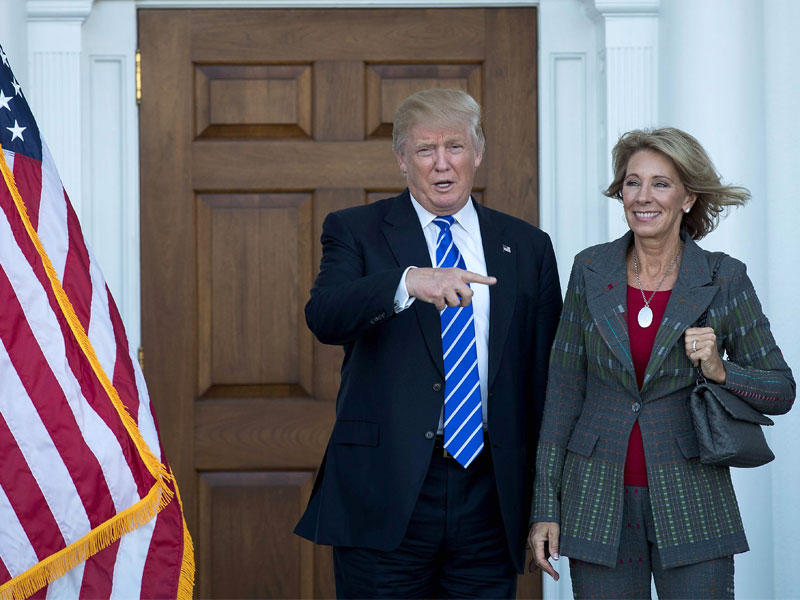  الرئيس الأميركي دونالد ترامب 