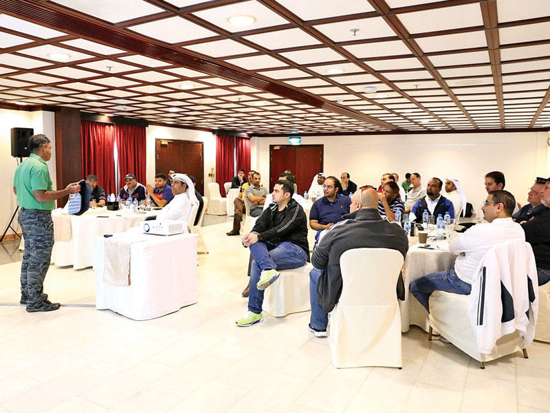 جانب من الدورة