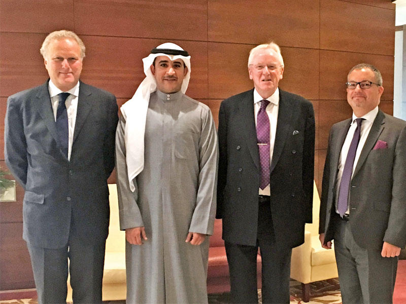 فهد بودي متوسطاً الضيوف