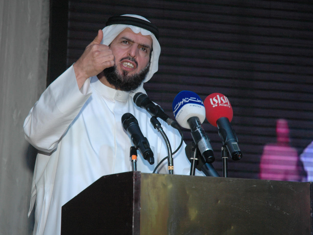 النائب د. عادل الدمخي