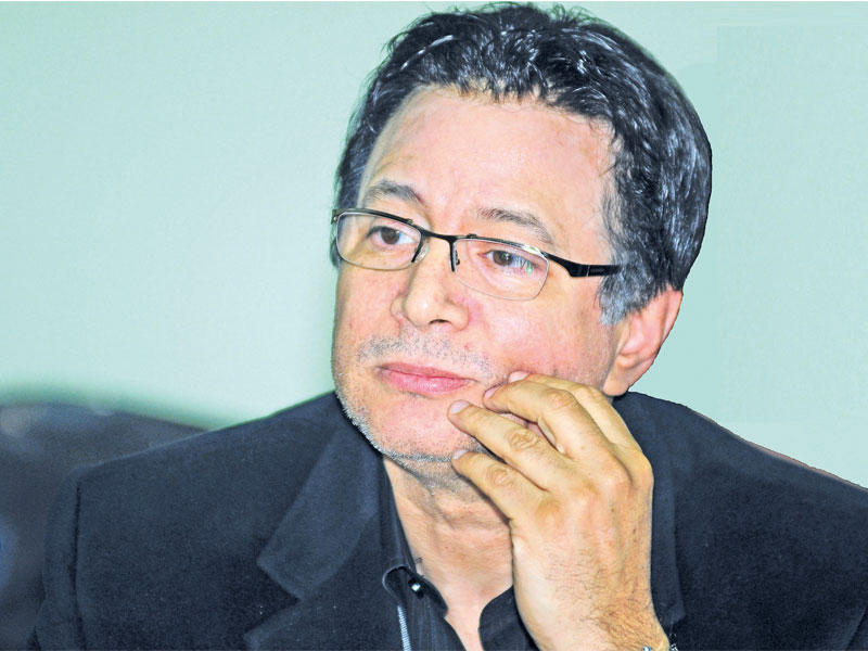 الفنان المصري إيمان البحر درويش