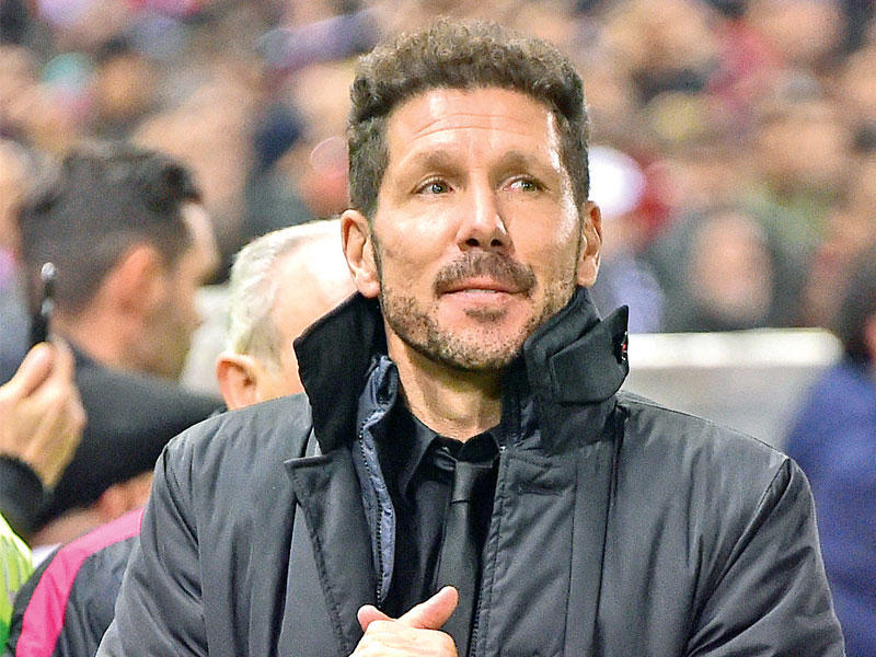  المدير الفني لأتلتيكو مدريد دييغو سيميوني