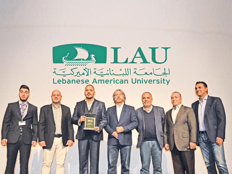 رامي عياش خلال التكريم