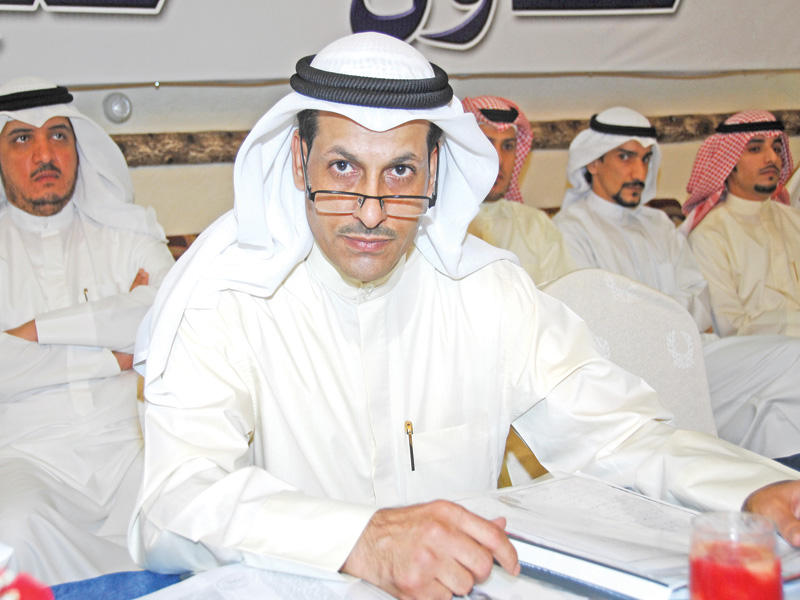 مدير جهاز الكرة بنادي الجهراء محمد علي