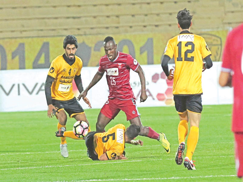 جانب من مباراة القادسية والنصر