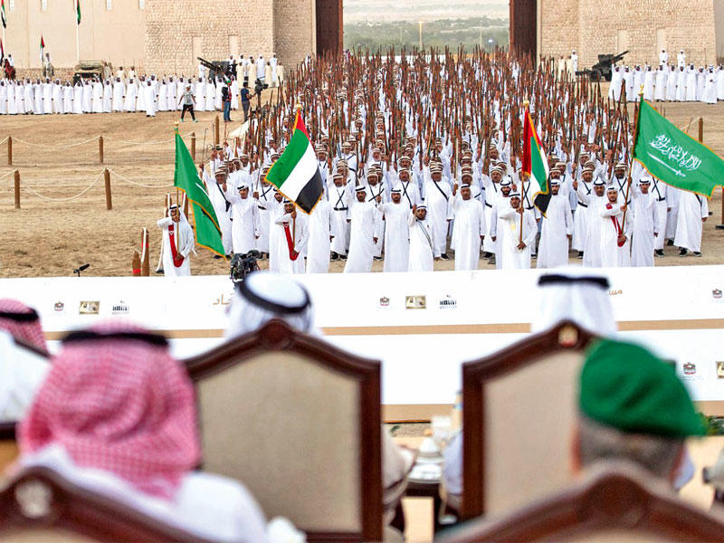 جانب من الاحتفالات بمهرجان زايد التراثي في أبوظبي أمس (واس)