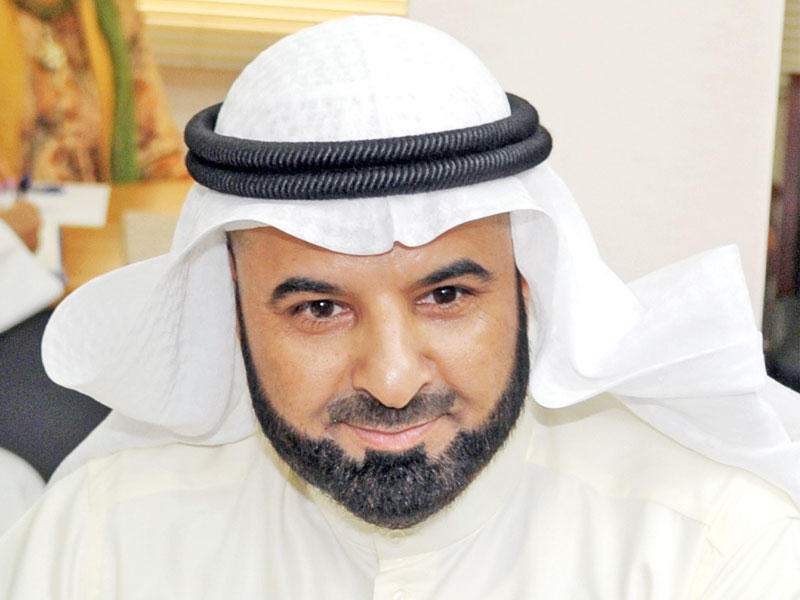  النائب السابق مبارك الوعلان