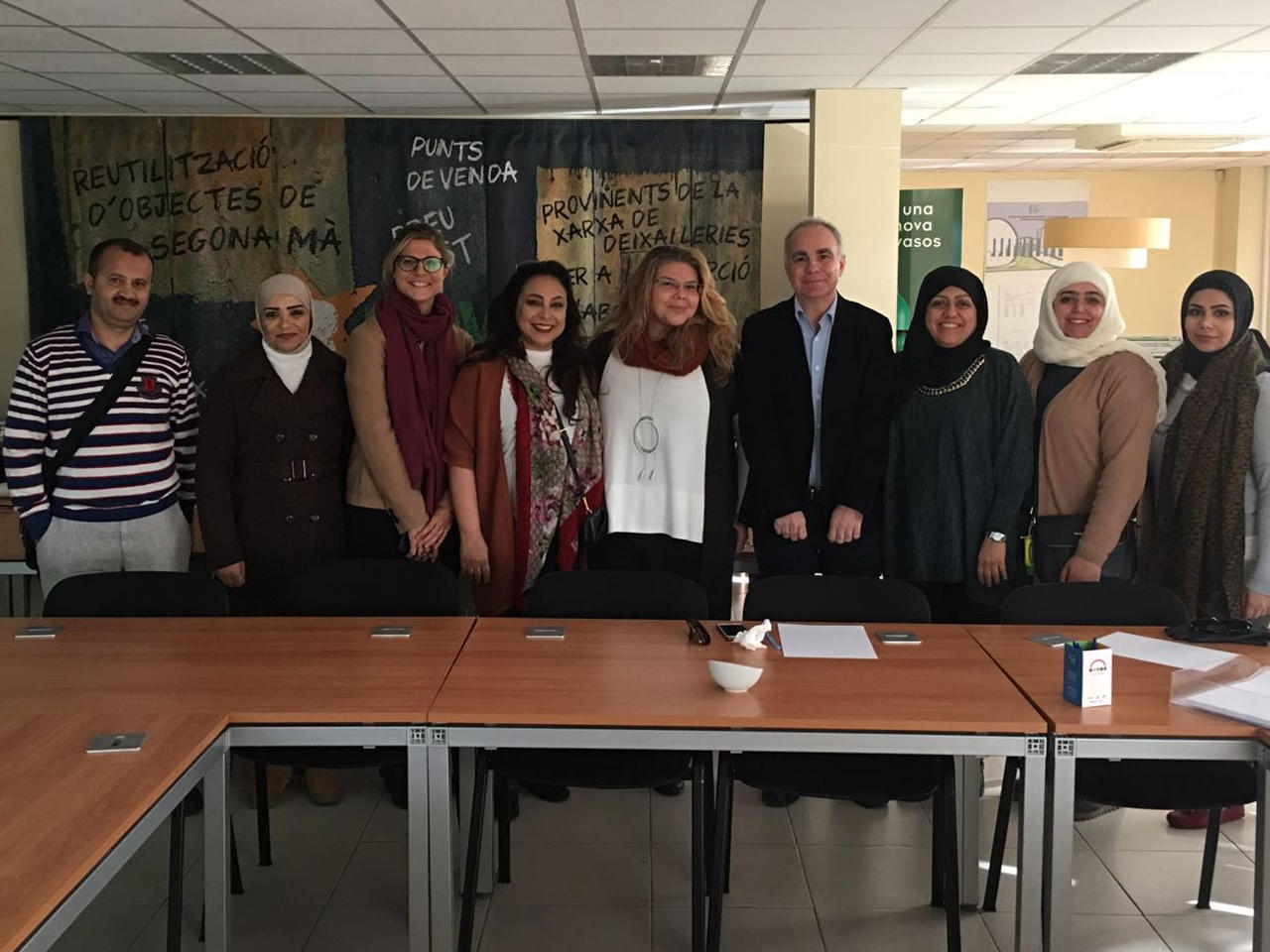 وفد البلدية خلال الزيارة إلى اسبانيا