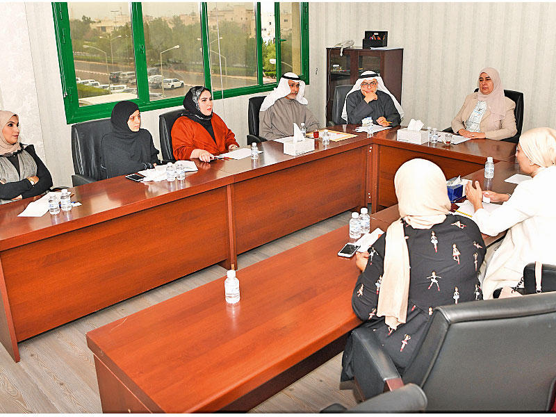 جانب من اجتماع «الهيئة» واتحاد الصناعات 