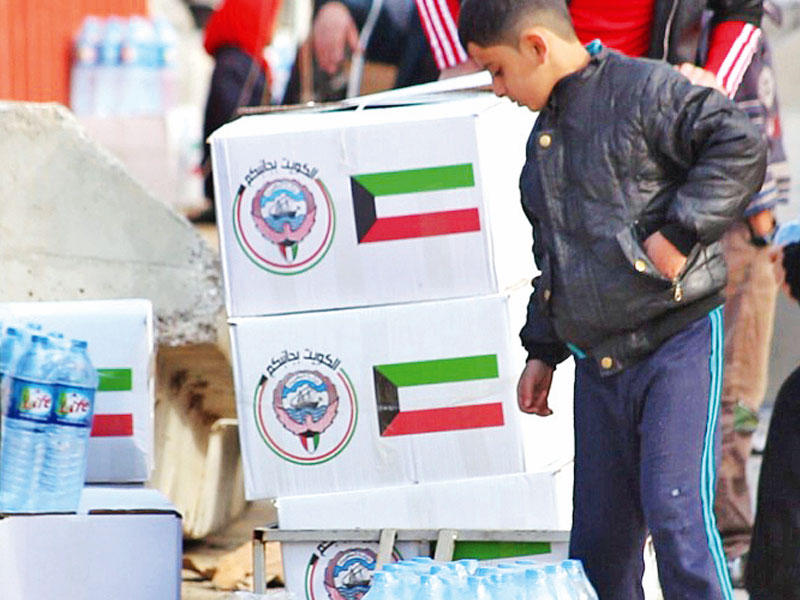 جانب من المساعدات الإغاثية الكويتية المرسلة للمناطق المحررة في مدينة الموصل 