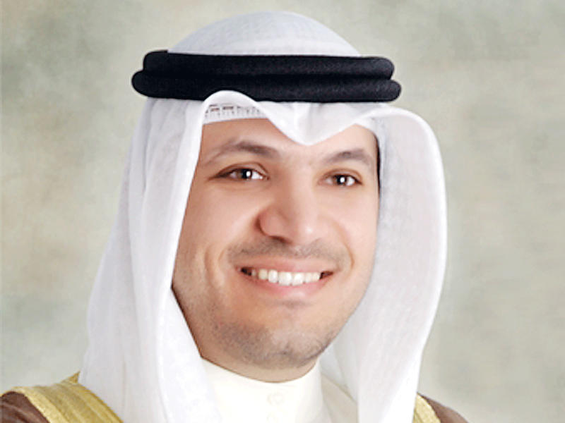 محافظ بنك الكويت المركزي رئيس مجلس إدارة معهد الدراسات المصرفية د. محمد الهاشل