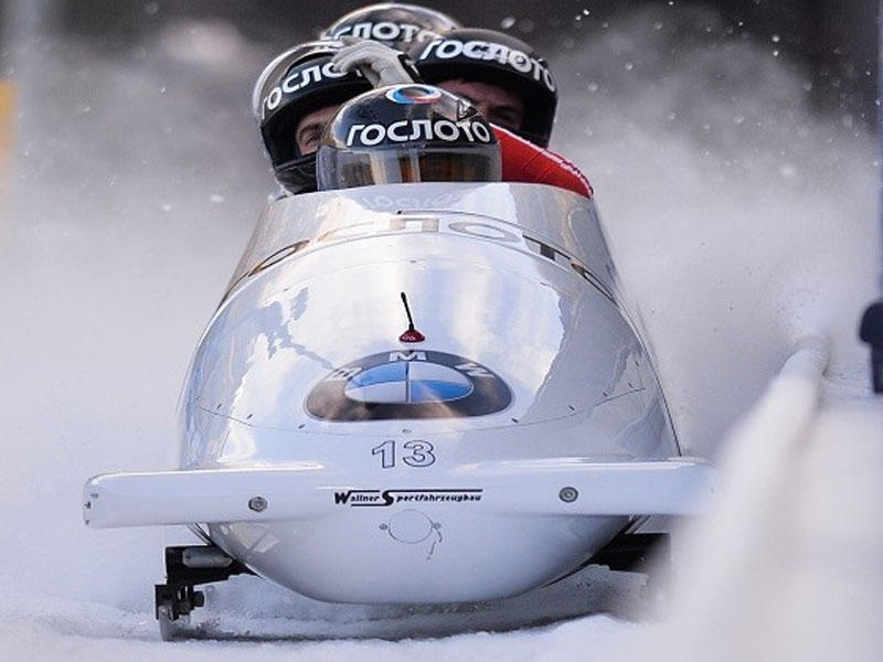 بطولة العالم للزلاجات الجماعية 