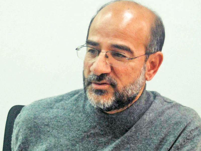  رئيس لجنة المسابقات باتحاد الكرة المصري عامر حسين