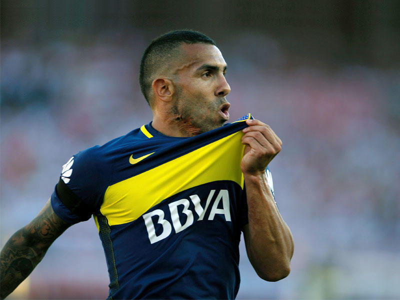 كارلوس تيفيز