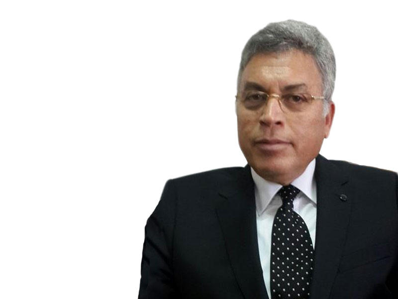 رئيس هيئة الرقابة الإدارية محمد عرفان