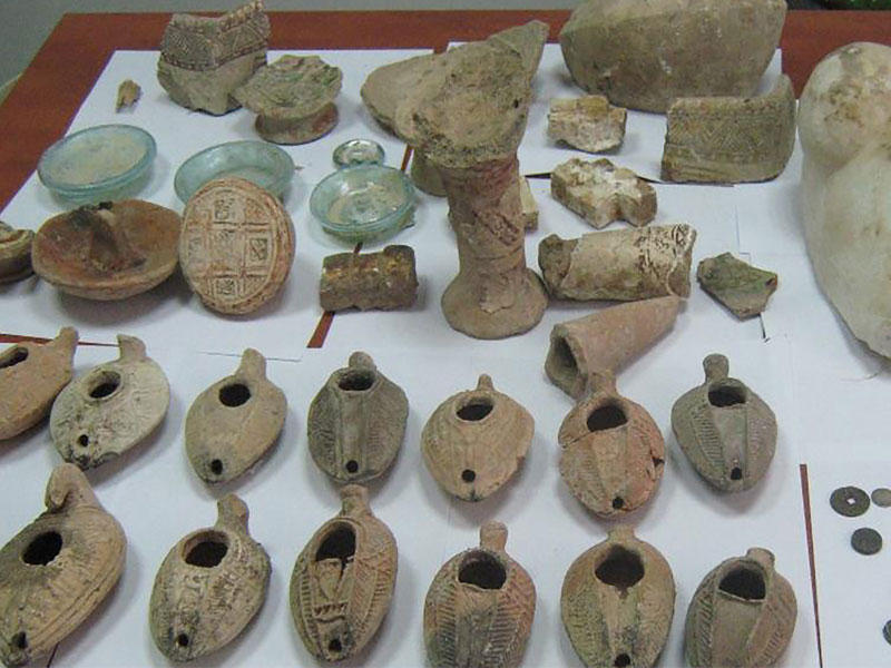 صورة ارشيفية لاثار مهربة