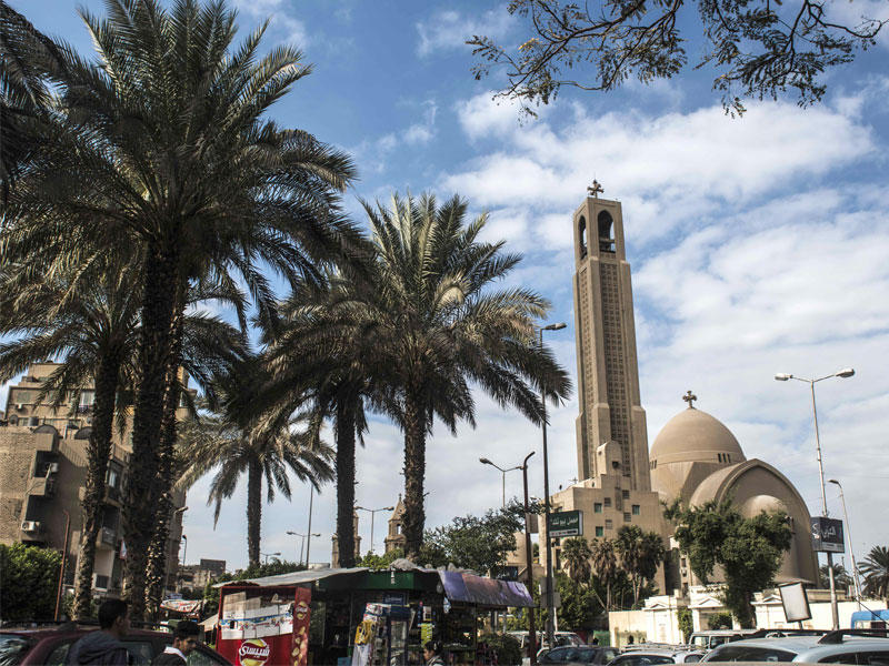 مشهد عام للكاتدرائية المرقسية بحي العباسية وسط القاهرة أمس الأولt(أ ف ب)