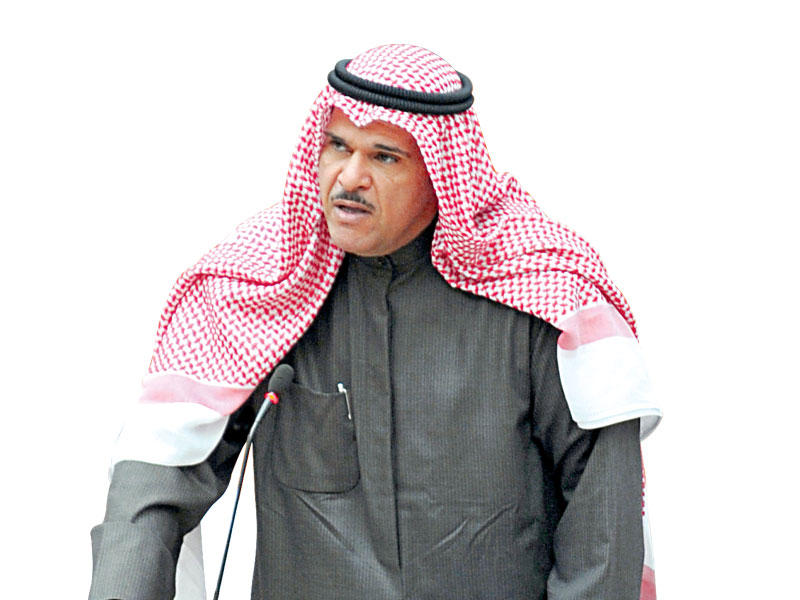 الشيخ سلمان الحمود وزير لإعام ووزير دولة لشؤون الشباب