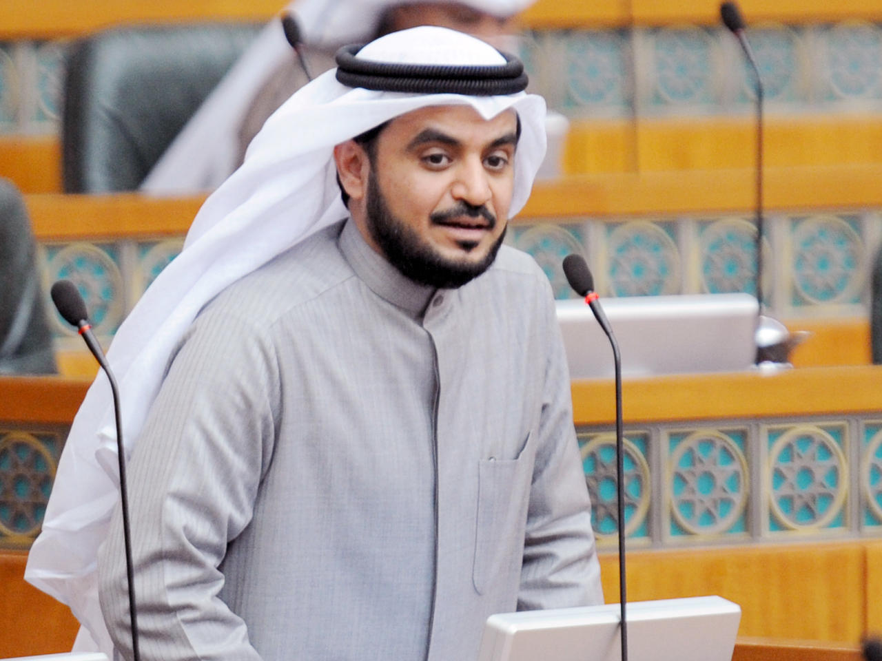 النائب د. محمد الحويلة