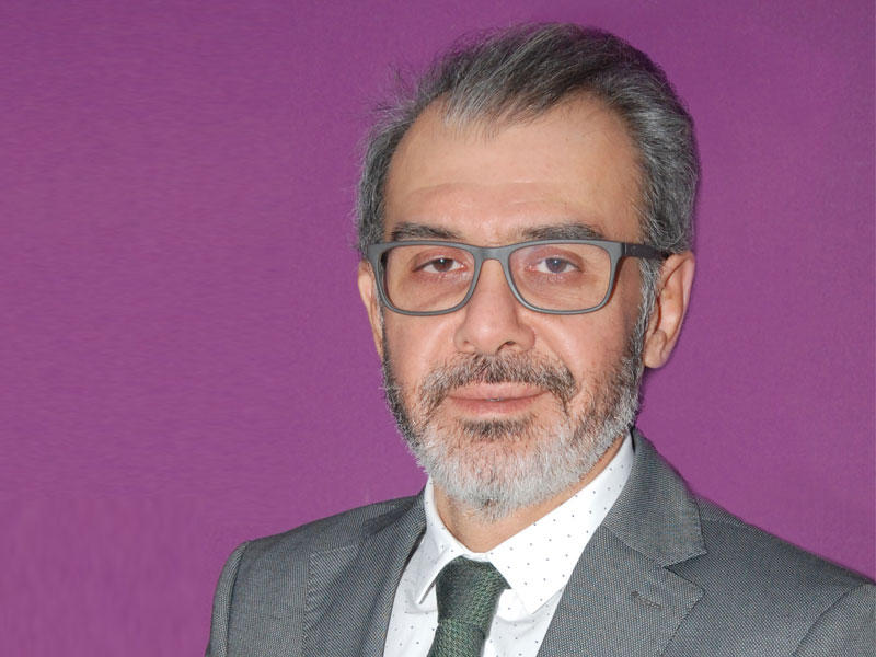  الرئيس التنفيذي لشركة  «أروما» حسام جاهين