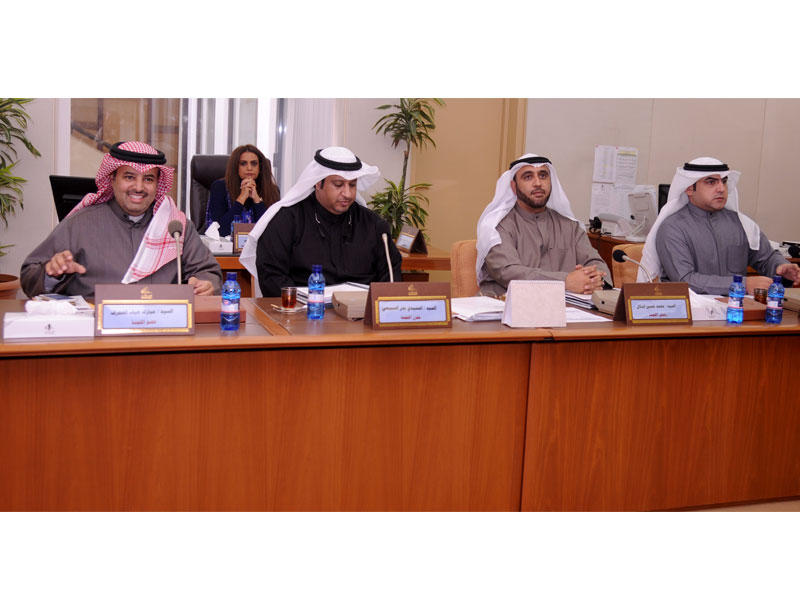 «التشريعية» في اجتماعها أمس	(تصوير عبدالله الخلف)